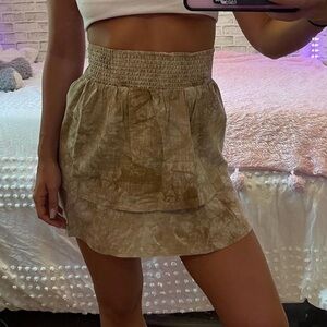 High waisted beachy skirt